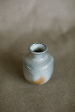 Load image into Gallery viewer, Ash Bud Vase 4