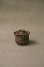 Load image into Gallery viewer, Japanese Lidded Yunomi 2