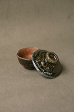 Load image into Gallery viewer, Japanese Lidded Yunomi 3