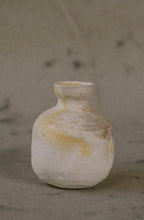Load image into Gallery viewer, White stoneware anagama fired ash bud vase