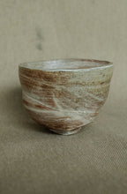 Load image into Gallery viewer, Hakame slip teabowl australian ceramics