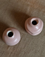 Load image into Gallery viewer, Bud Vase - Rose Quartz