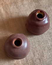 Load image into Gallery viewer, Bud Vase- Red Miso