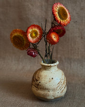 Load image into Gallery viewer, Bud Vase - Butter