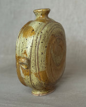 Load image into Gallery viewer, Constructed Vase - Lichen