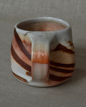Load image into Gallery viewer, Bellied Mug - Woodfired Marble