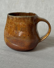 Load image into Gallery viewer, Bellied Mug - Rutile Rich Clay