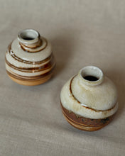 Load image into Gallery viewer, Bud Vase - Woodfired Marbled Clay