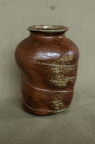 Vase - Iron slip
