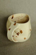 Load image into Gallery viewer, glazed mug pottery wheel australian ceramics