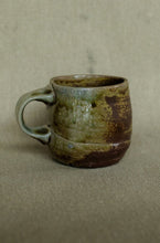 Load image into Gallery viewer, soda fired small pottery mug handmade