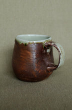 Load image into Gallery viewer, soda fired wild clay slip celedon glaze